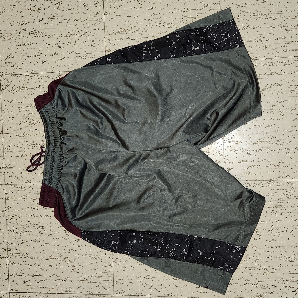 Jordan Jumpman Embroidered Speckle Basketball Shorts Y2K Gray, Purple & Black - Picture 5 of 5